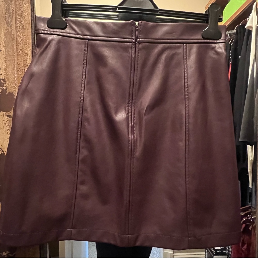 Banana Republic Factory Vegan Leather Burgundy A-line skirt